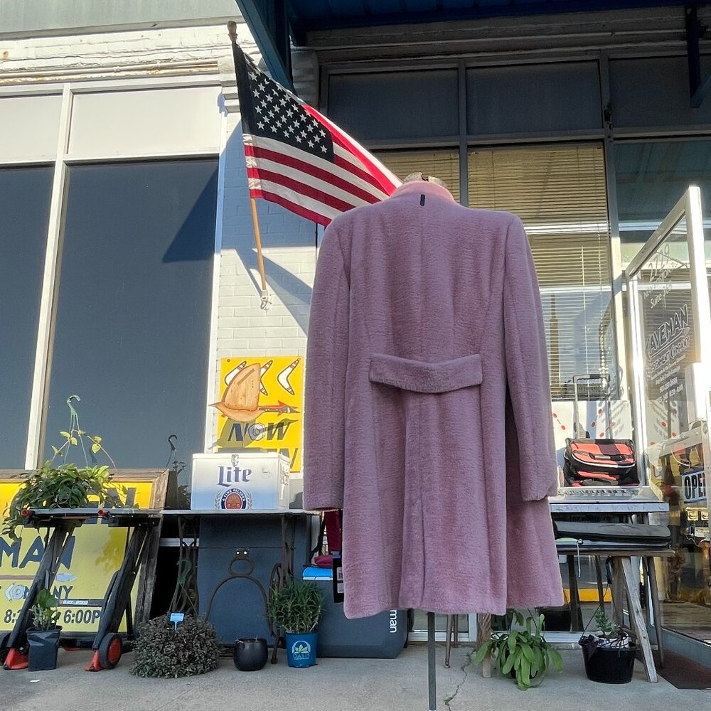 NWT Ladies Sz Large DKNY Plush Pink Outerwear/Coat - Picture 4 of 16